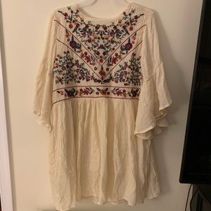 Bell sleeve tunic